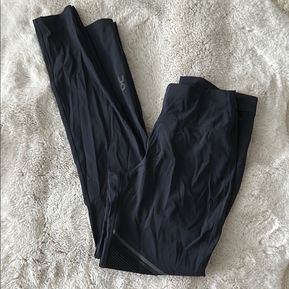 On Running Black Leggings